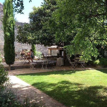 Le Posterlon Acomodação com café da manhã Caumont-sur-Durance Exterior foto