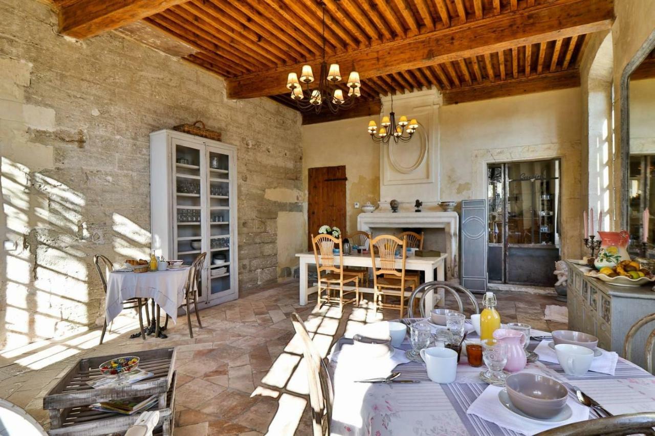 Le Posterlon Acomodação com café da manhã Caumont-sur-Durance Exterior foto